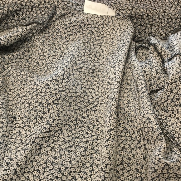 Vintage Floral Print Blouse by ANNA - Picture 9 of 14